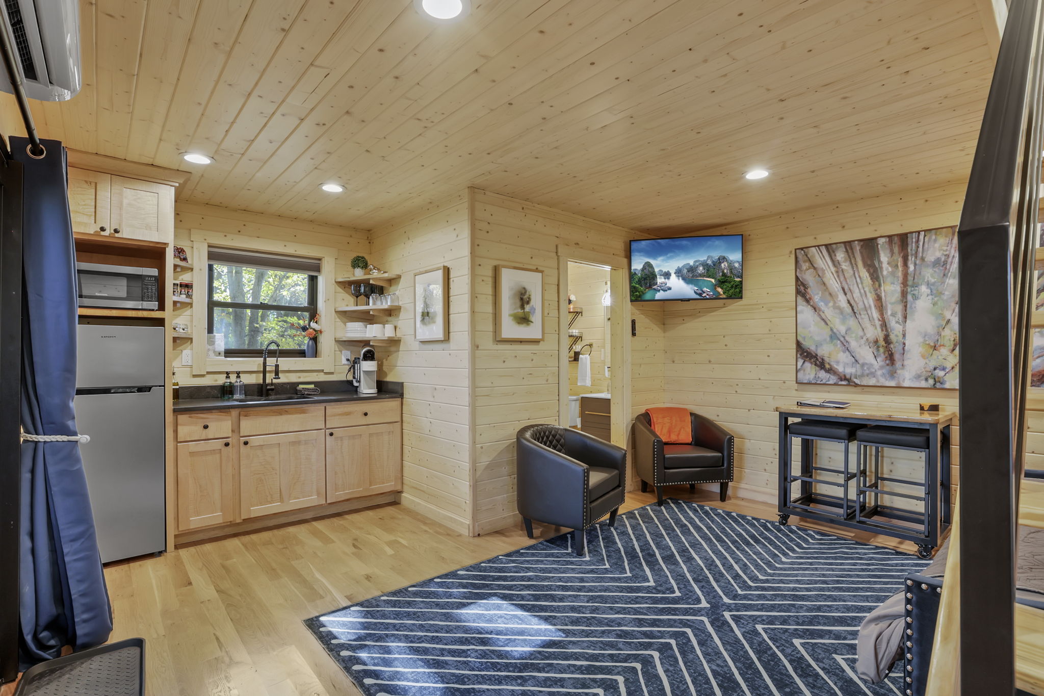 THE ASPEN TREEHOUSE