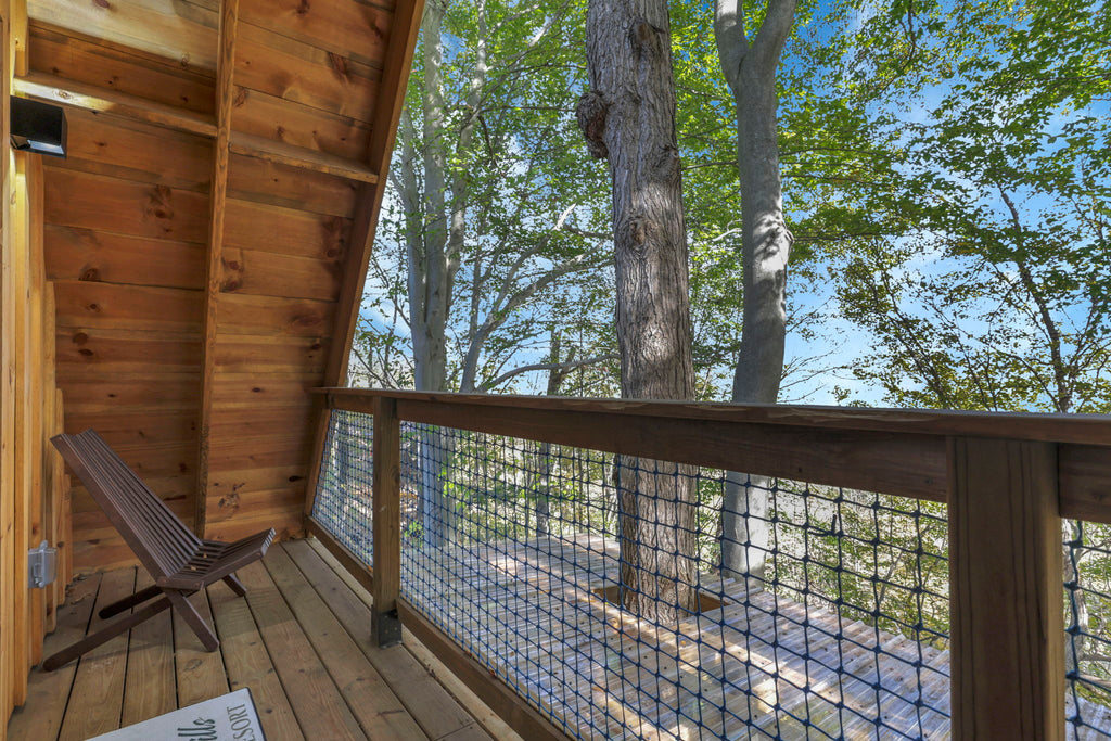 THE ASPEN TREEHOUSE