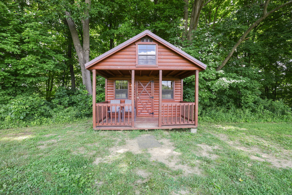 CARDINAL CABIN