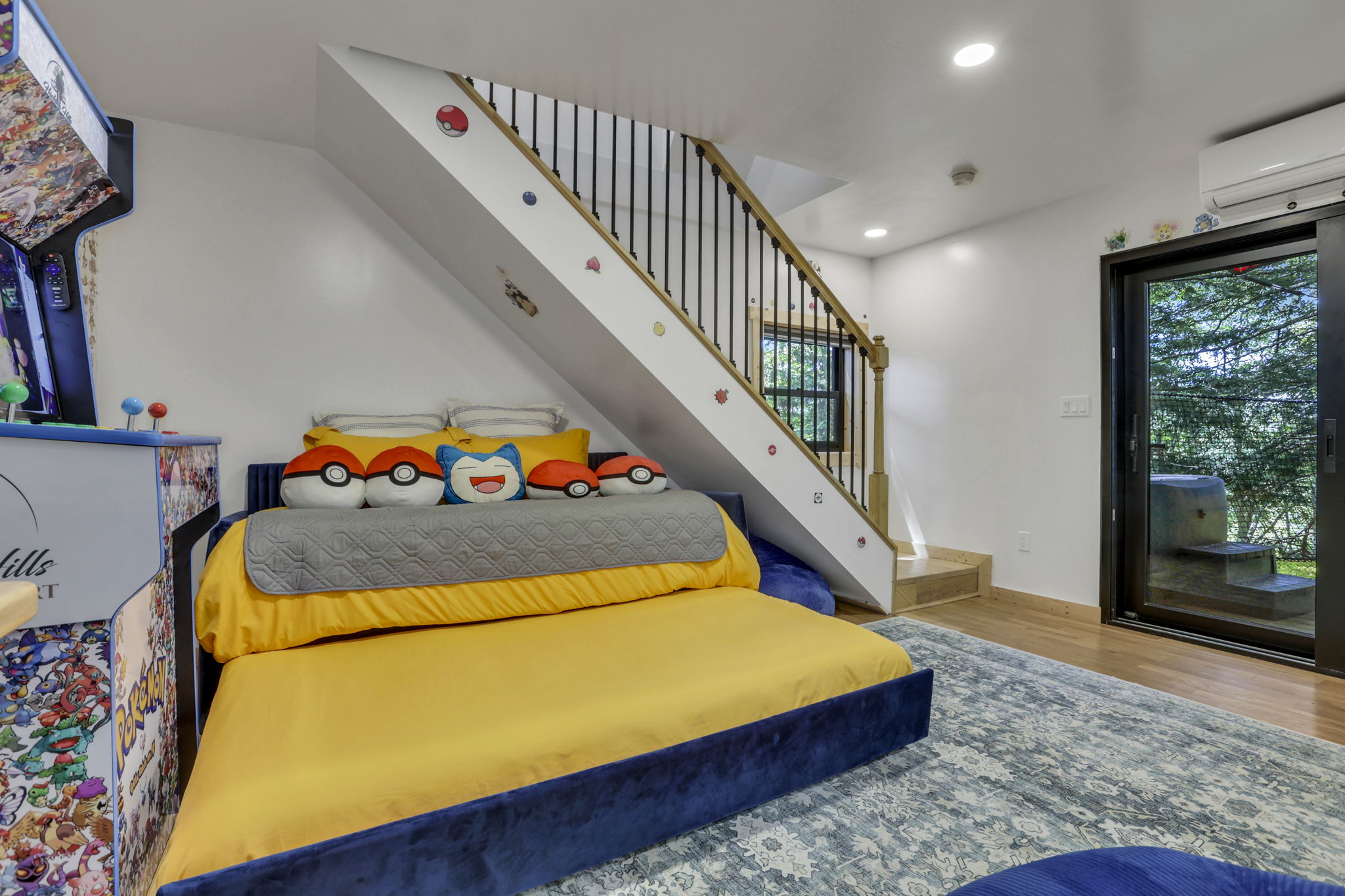 POKEMON TREEHOUSE