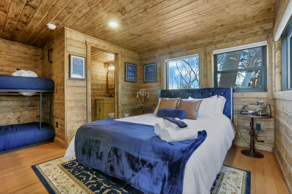 TIME MACHINE TREEHOUSE