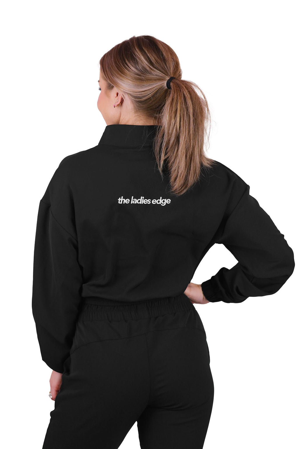 BLACK CROPPED WINDBREAKER