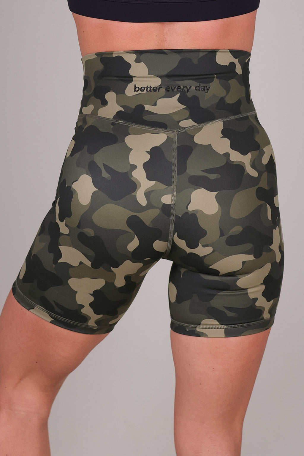 6" CAMO BIKER