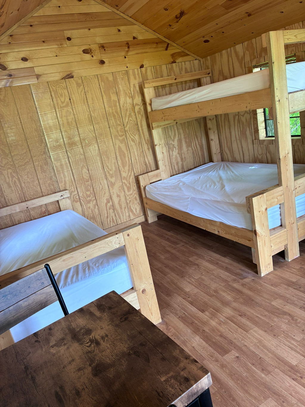 CARDINAL CABIN