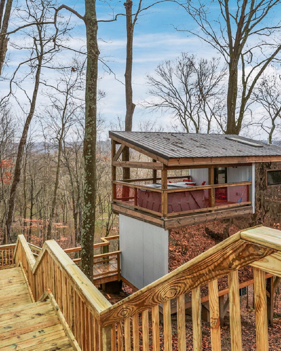 THE STAR WARS TREEHOUSE